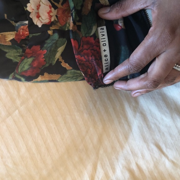 Alice and Olivia Dress - Picture 4 of 4